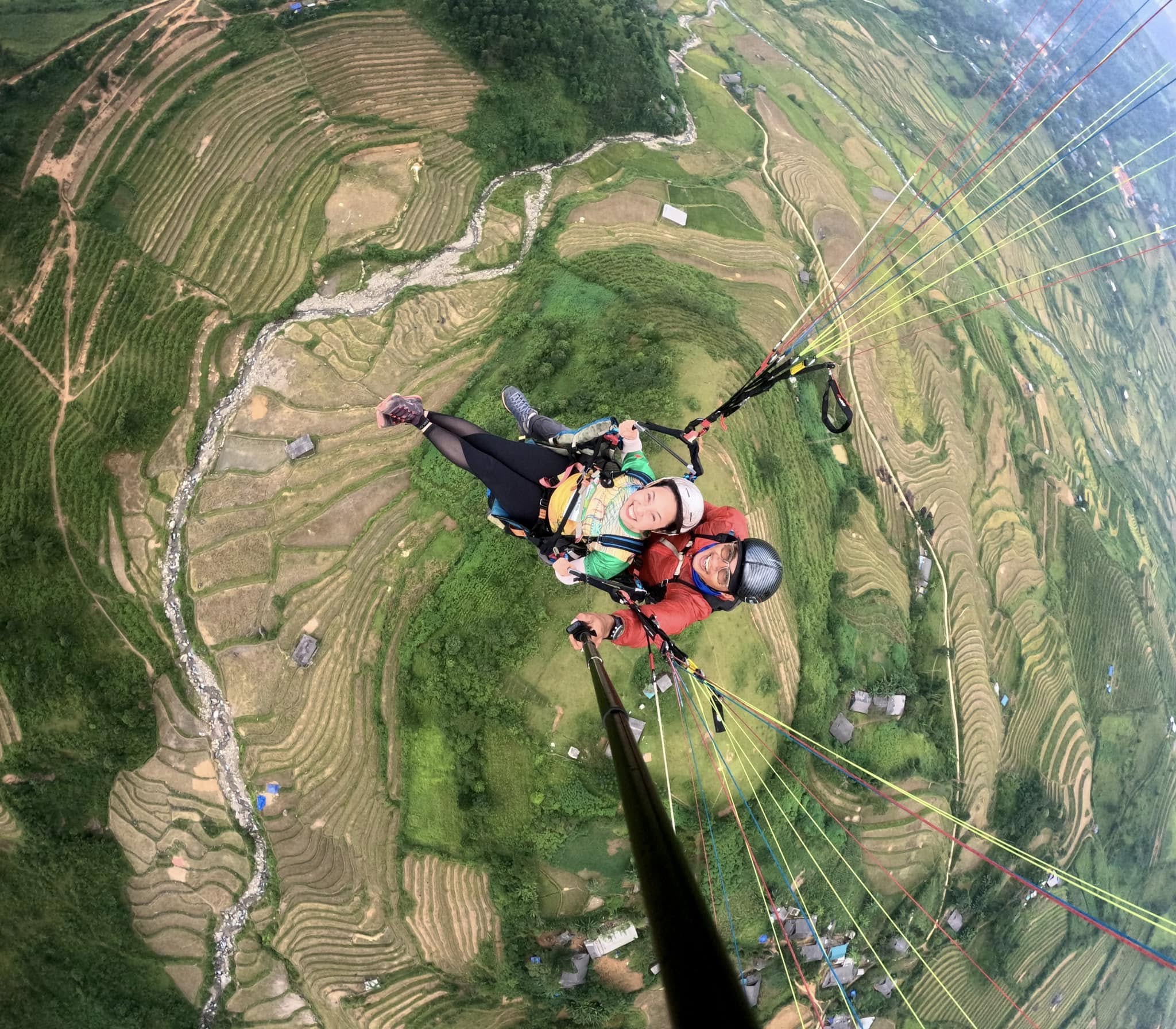 Bay dù lượn trong giải chạy Ultra trail MCC