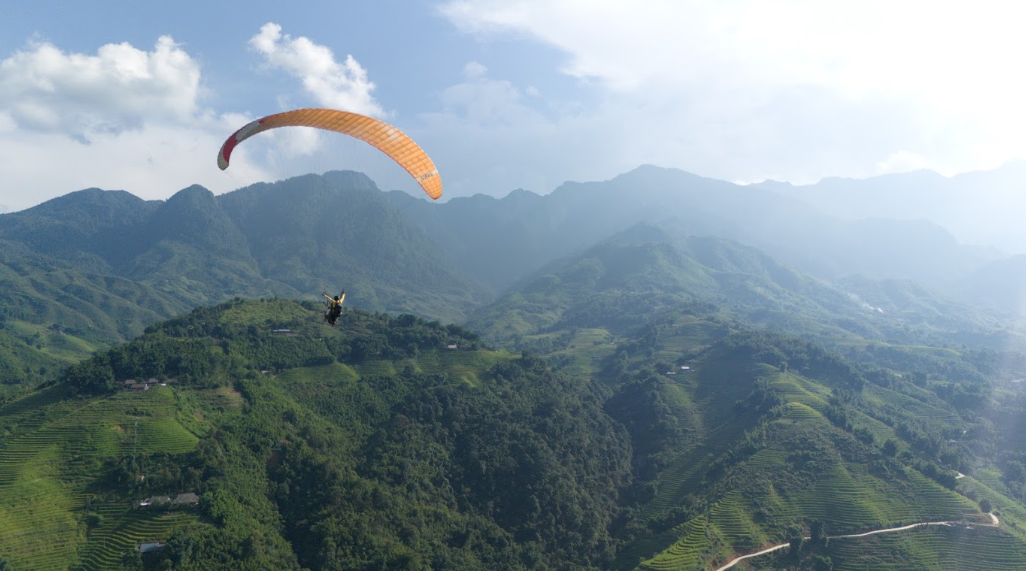 What the Vietnamese Press Wrote About Paragliding in Sapa, 2026