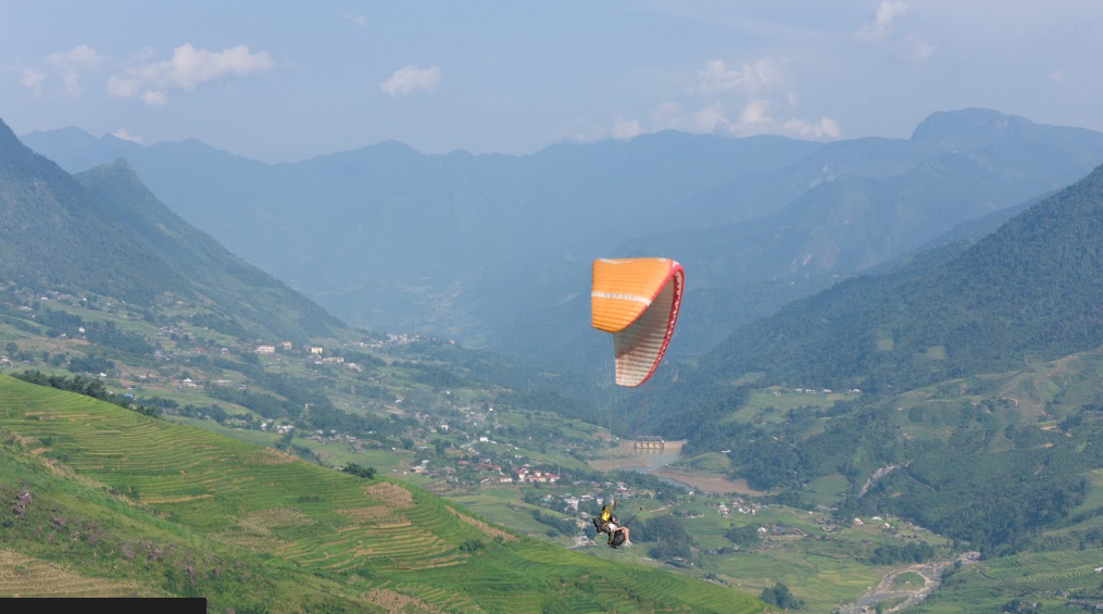 What the Vietnamese Press Wrote About Paragliding in Sapa, 2026