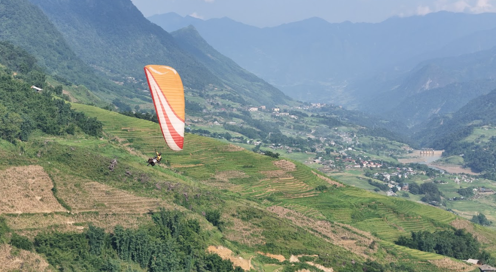 What the Vietnamese Press Wrote About Paragliding in Sapa, 2026