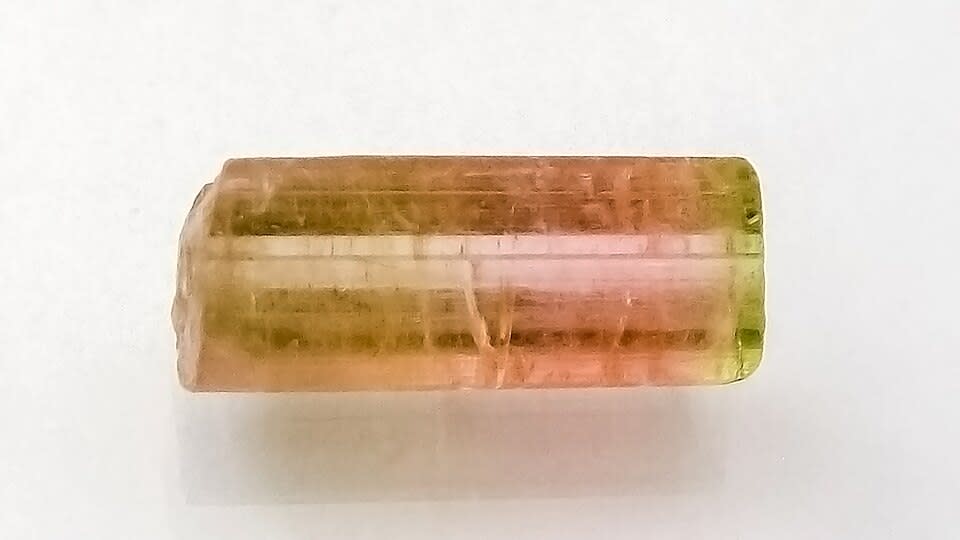 Tourmaline reference photograph, identified by the source.