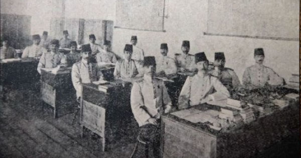 Mustafa Kemal Atatürk'ün Öğrenim Hayatı: Bir Devlet Adamının Fikri Formasyonu