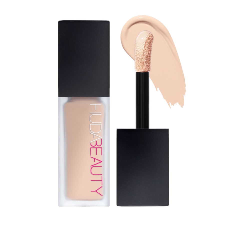 Huda Beauty Fauxfiltre luminous Matte liquid cleaner correcteur liquide