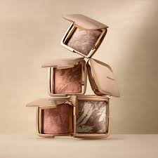 HOURGLASS Lighting bronzer