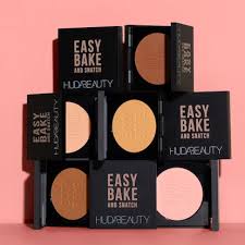 Huda Beauty easy bake and snatch