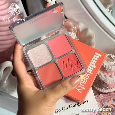 Huda beauty Blush Filter palette.Toasty peach