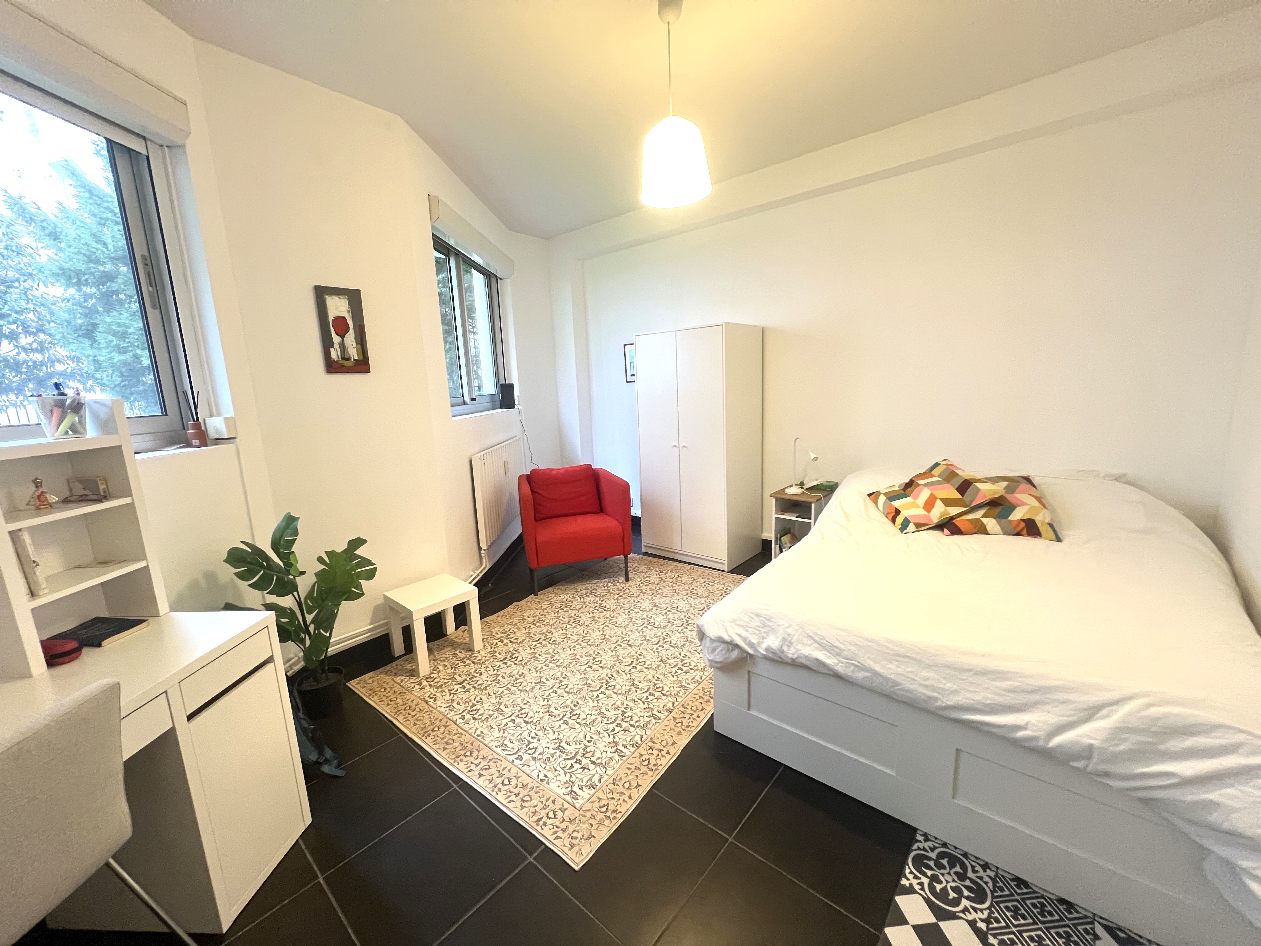 Studio refait à neuf Victor Hugo - Paris 16