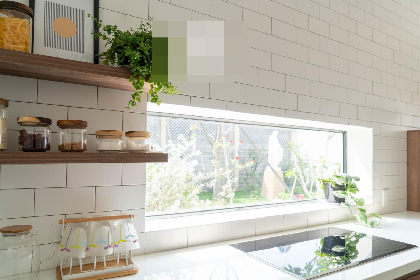 Góc bếp hiện đại và tràn ngập ánh sáng tại căn nhà ba thế hệ - Ảnh 11.