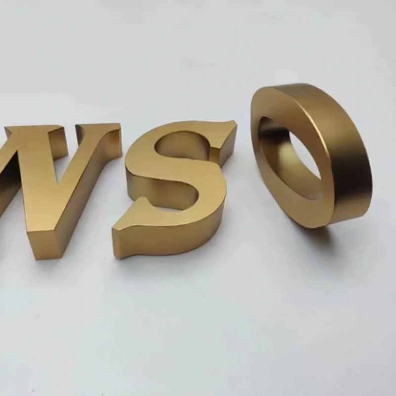 Letras de aluminio