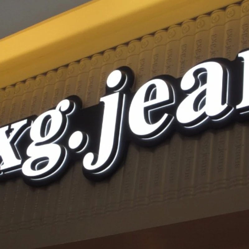 Letras corpóreas personalizadas