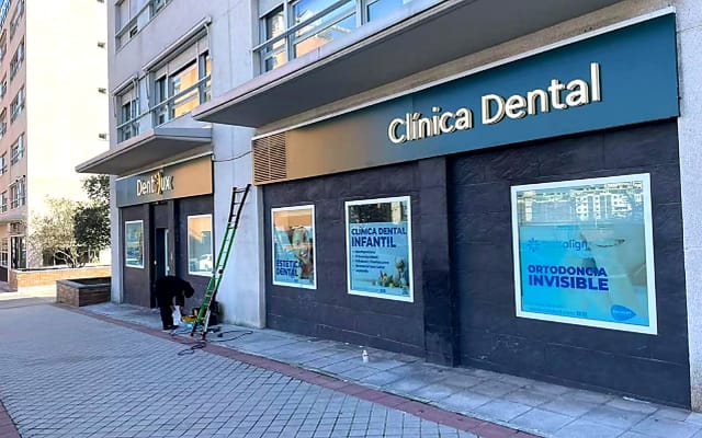 rotulos-learoy-para-clinica-dental