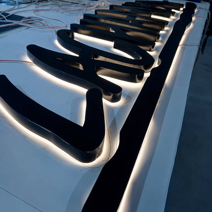 letras-retroiluminadas-hierro-1