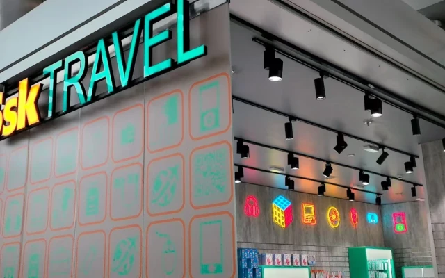 carteles-neon-tiendas-rotulos-learoy