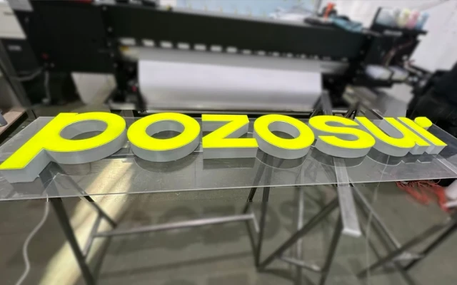 letras-metacrilato-luminosas-rotulos-learoy