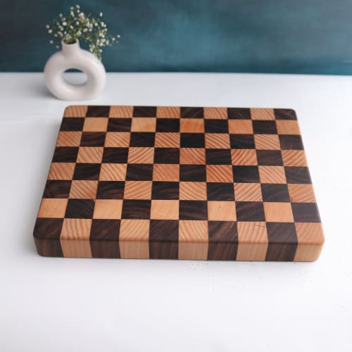 Wooden Cutting Board - Chess Pattern - Image 2