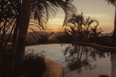 Atardecer con pisicina