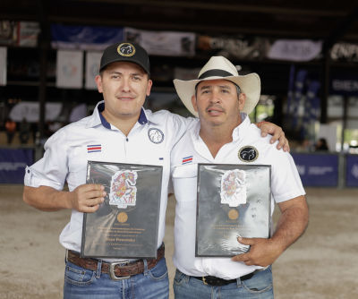 Desfile de caballos premiación
