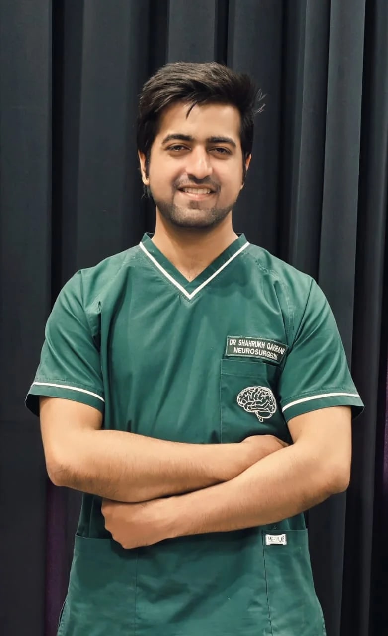 Dr. M. Shahrukh Qaisrani, professional photograph 9