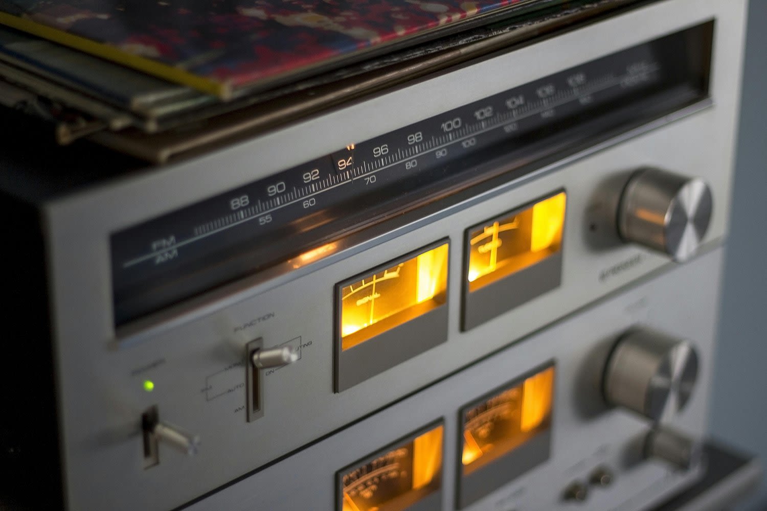 Radio.