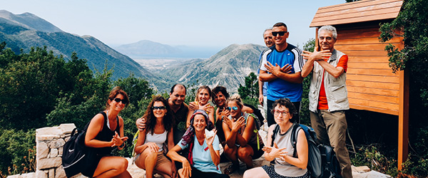 Gruppo in viaggio con 