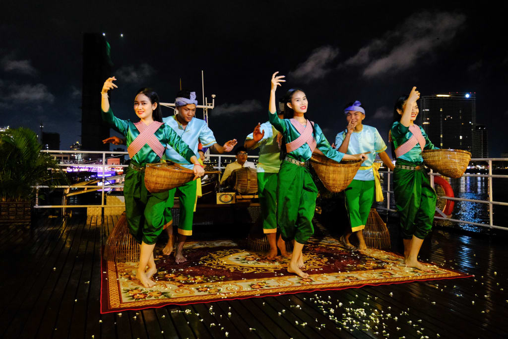 Spettacolo di danze tradizionali Apsara in Cambogia