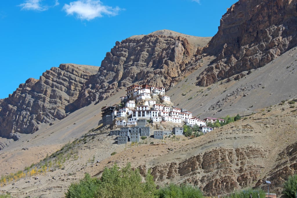 Monastero di Key arroccato sulla montagna nella valle di Spiti, India