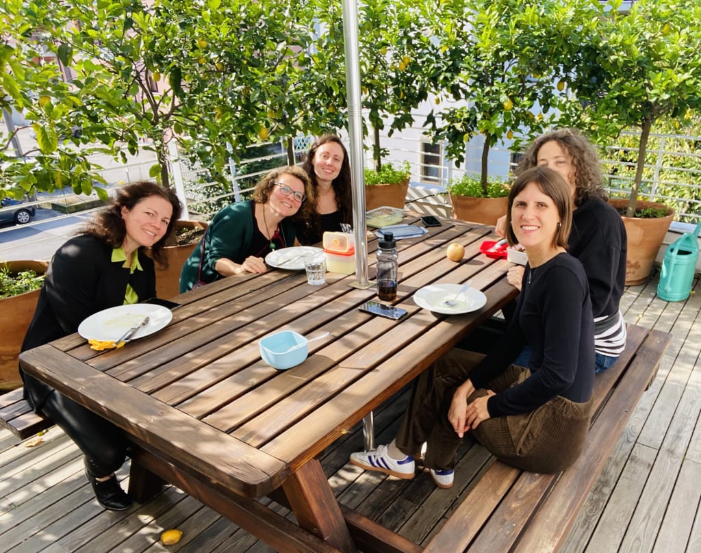 Team Girolibero a pranzo all’aperto, momenti di convivialità e spirito di squadra in sede Vicenza