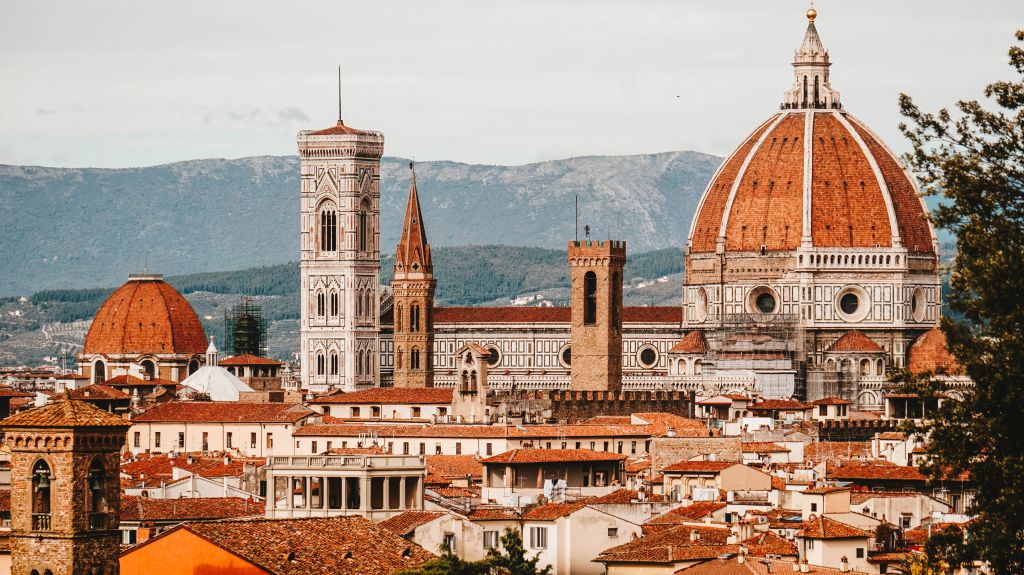 Panorama del centro storico di Firenze, cattedrale di Santa Maria del Fiore, cupola di Brunelleschi, Toscana