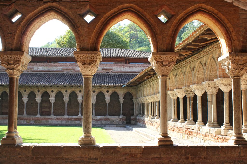 Chiostro dell'Abbazia di Saint-Pierre a Moissac, Francia.