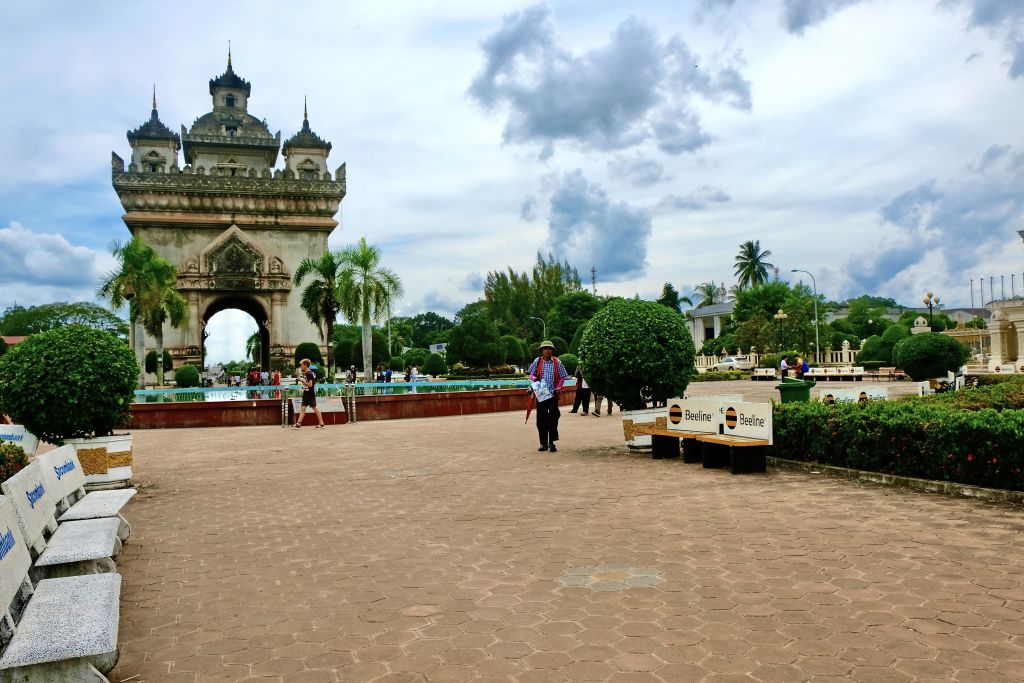 Arco di Patuxai a Vientiane, monumento alla vittoria, Laos