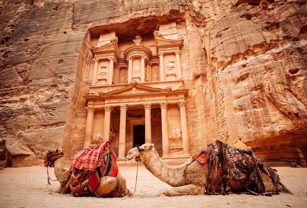 Il Tesoro di Petra (Al-Khazneh), simbolo della Giordania e patrimonio UNESCO