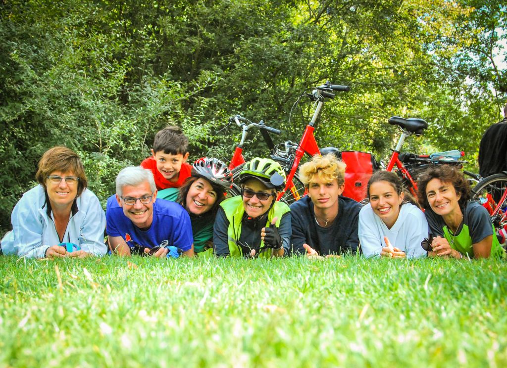 Le città del secolo d&#39;oro in bici e barca
