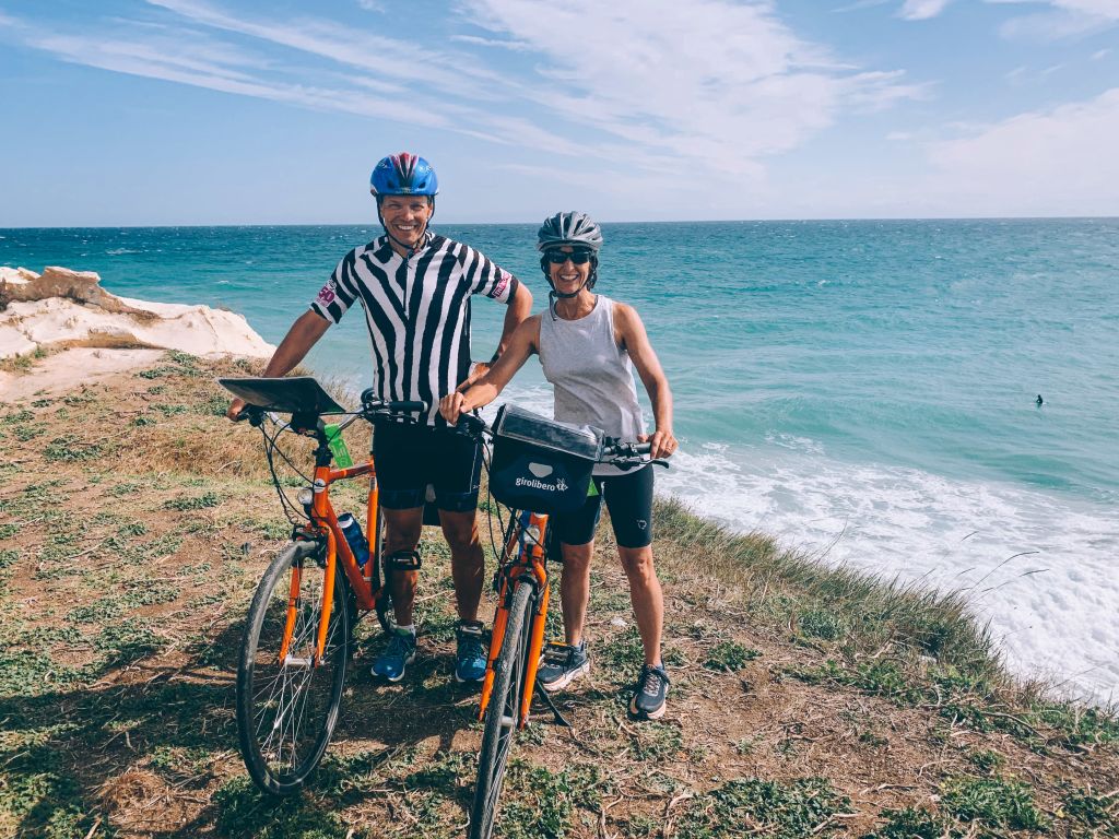 "Costa e Cultura del Tacco d'Italia" di Catherine Burns, ciclisti in viaggio con Girolibero
