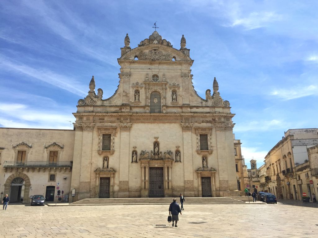Cattedrale barocca di Santa Maria Assunta in Piazza Salandra, Nardò – gioiello del barocco leccese.