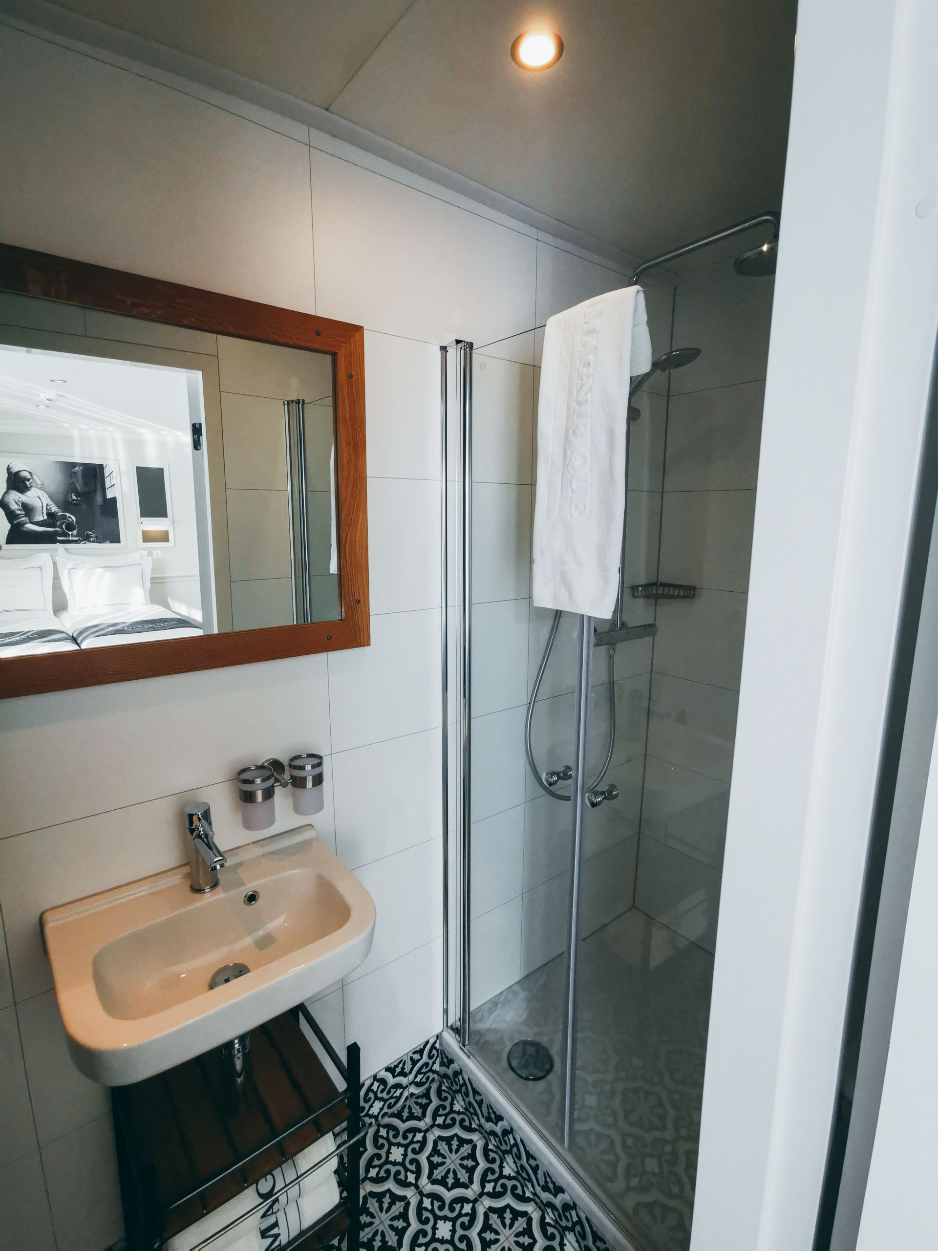 Bagno con doccia "Magnifique IV"