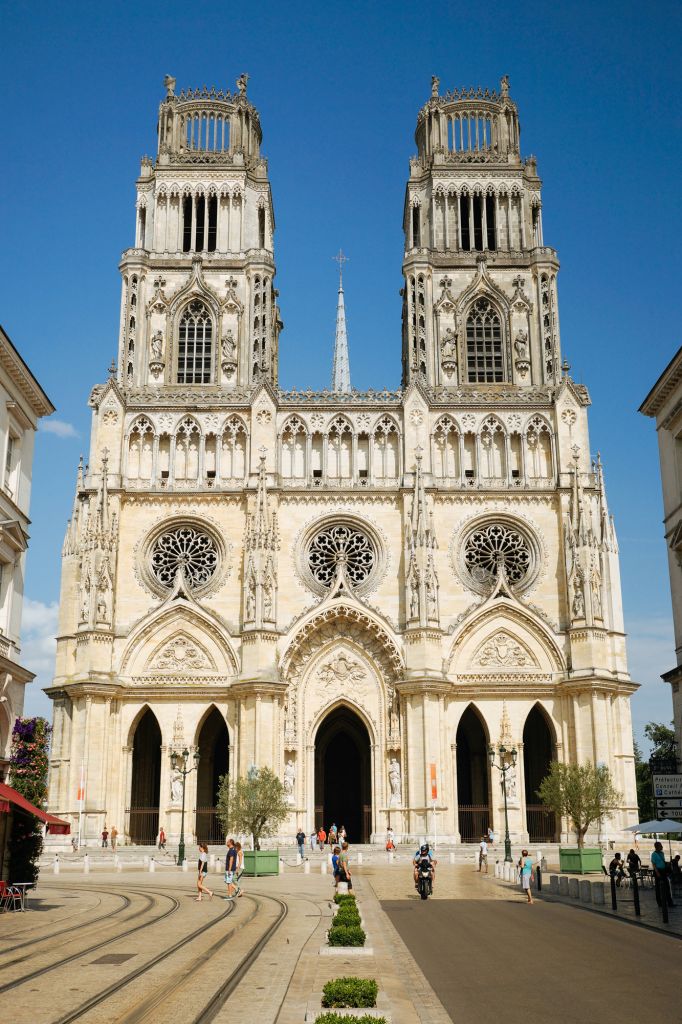 Fassade der Kathedrale Saint-Gatien in Tours, Loiretal, Frankreich.