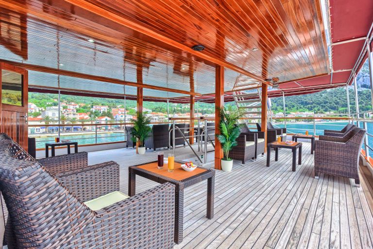 Lounge area esterna barca