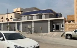 خدمات الدهانات الداخلية والخارجية