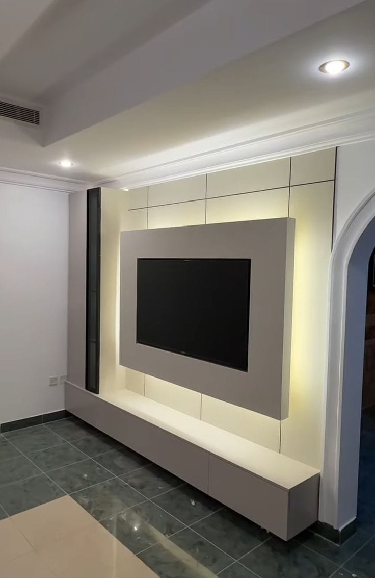 ورق الجدران بالرياض