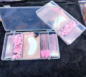 eyelash kit