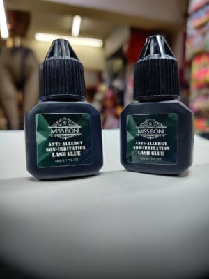 Miss Boni Eyelash Glue – Anti-Allergy & Non-Irritation
