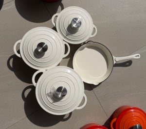 7 pcs Enamelcast iron cookware