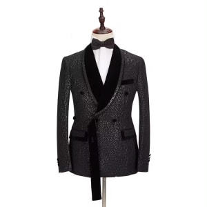 Costume de cérémonie homme – Élégance Premium.( Uniquement sur commande Tanzanie)