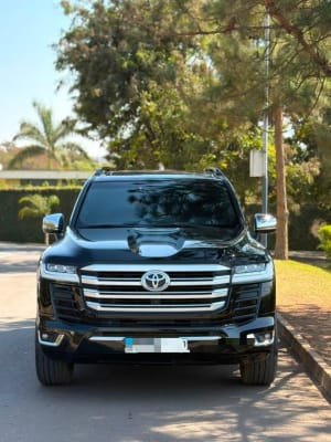 Land cruiser VX 2025