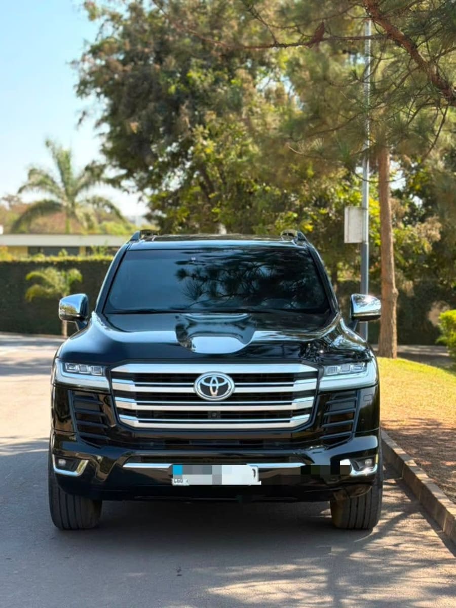 Land cruiser VX 2025