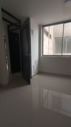 ALQUILER DE OFICINA 3CER PISO