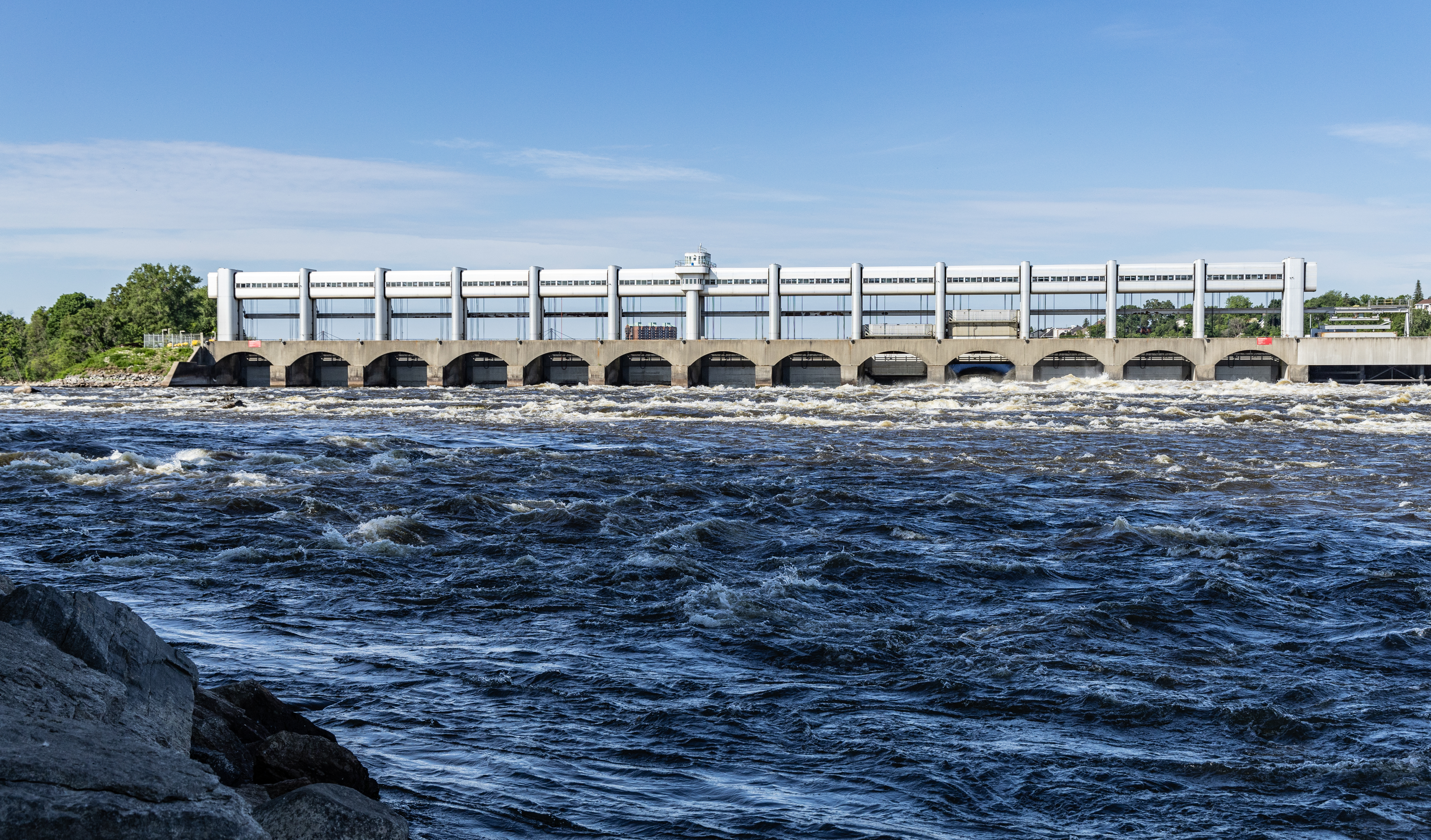 Nouvelle publication scientifique : optimiser la production d'hydrogène vert grâce à l'hydroélectricité