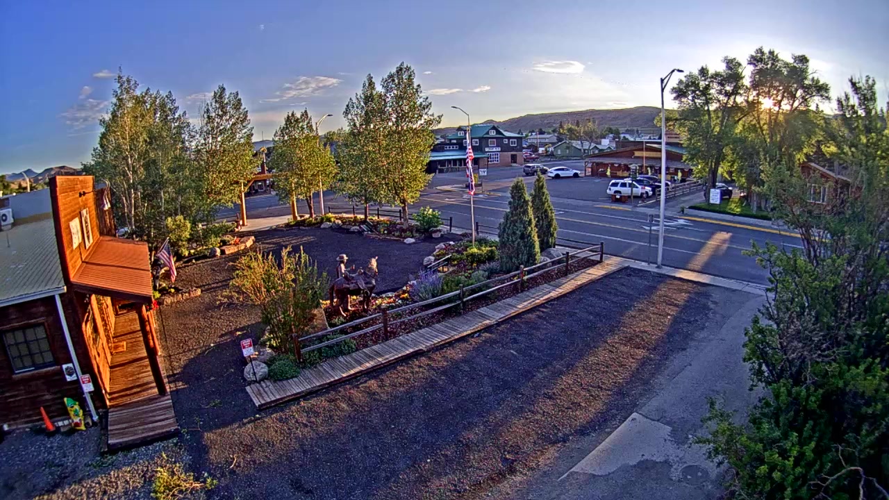 Sunset check Aug 25, 13:13