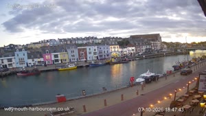 Sunset check Oct 11, 18:18