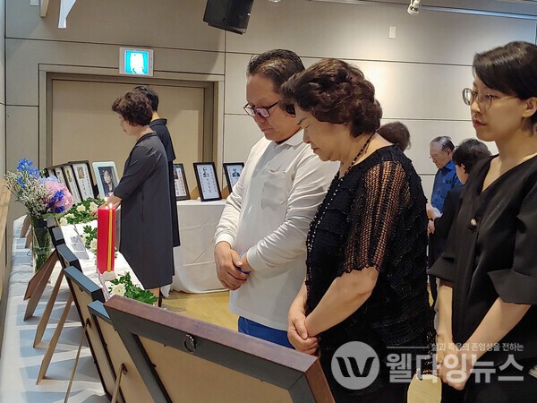 제18회 공동추모예배 ‘하늘가는 길’  ©각당복지재단